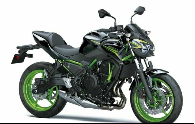 Kawasaki Z650 offen